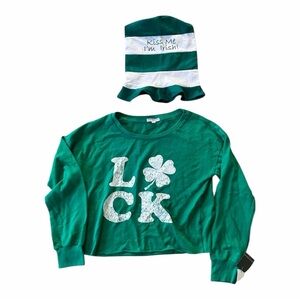 Grayson/Threads Cute St. Patrick’s Loungewear Top with Hat  L NWT